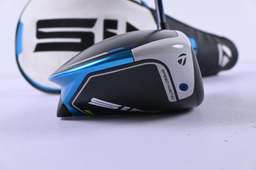 Taylormade SIM2 Max Driver / 10.5 Degree / Stiff Flex Fujikura Ventus Blue 5