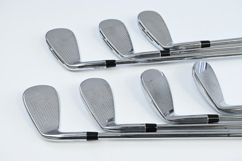 Wilson D9 Forged Irons / 5-PW+GW / Stiff Flex Dynamic Gold 105 S300 Shafts