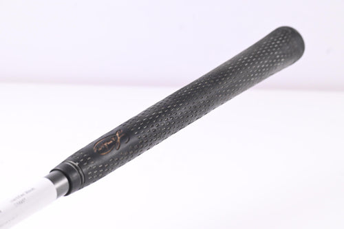 Titleist 975 LFE Driver / 10.5 Degree / Regular Flex Titleist Ultralite 60 Shaft