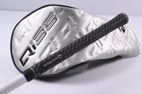 Taylormade Qi35 Driver / 10.5 Degree / Regular Flex Ventus Blue 5 Shaft