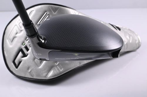 Taylormade Qi35 Driver / 9 Degree / Stiff Flex Fujikura Ventus Blue 5 Shaft