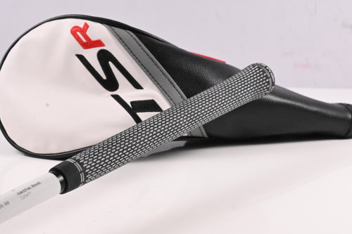 Titleist TSR2 Driver / 9 Degree / Stiff Flex HZRDUS Red 75 Shaft