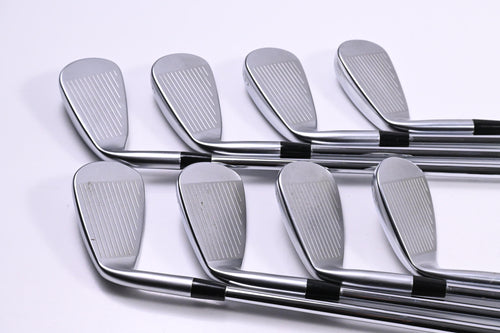 Mizuno JPX 923 Hot Metal Irons / 4-PW+GW / Regular Flex KBS $-Taper Lite 95