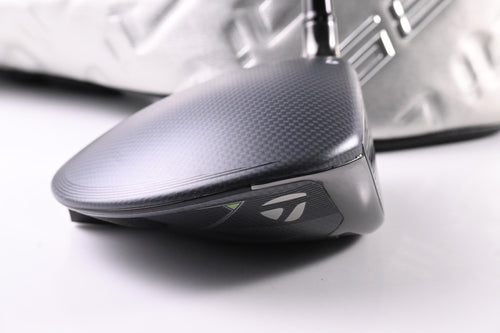 Taylormade Qi35 Driver / 9 Degree / Stiff Flex Fujikura Ventus TR Blue 5 Shaft
