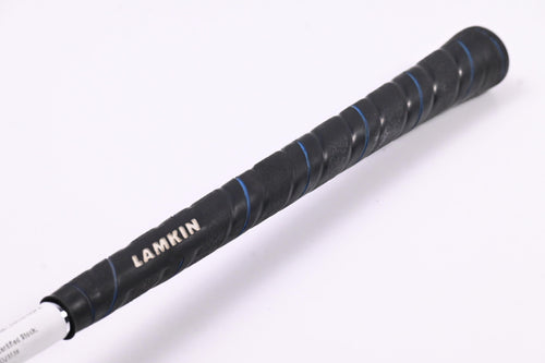 Mizuno MX-200 #9 Iron / Regular Flex Dynamic Gold R300 Shaft