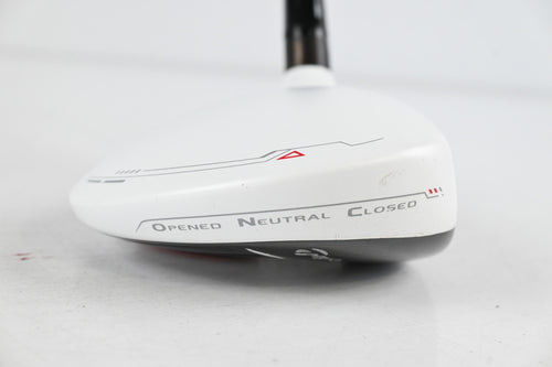 TaylorMade R11 #3 Wood / 15.5 Degree / Regular Flex Fujikura Blur Shaft