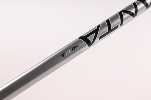 Callaway Rogue Driver / 10.5 Degree / Senior Flex Aldila Quaranta 40 Shaft