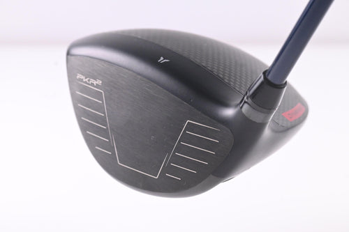 Wilson Dynapower Carbon 2023 Driver / 10.5 Degree / Stiff Flex Ventus Blue 6