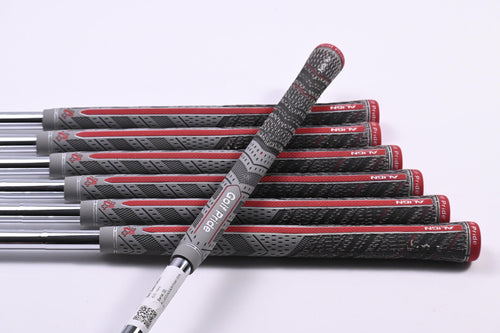 Ping i530 Irons / 5-PW+UW / Blue Dot / Regular Flex Elevate MPH 95 Shafts