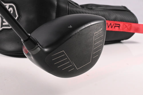 Left Hand Wilson Dynapower 2023 Driver / 10.5 Degree / Regular Flex HZRDUS Shaft