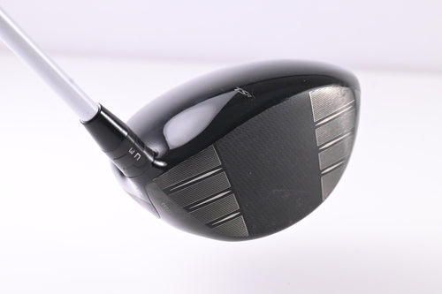 Left Hand Titleist TSR2 Driver / 9 Degree / Regular Flex Aldila Ascent 40 Shaft