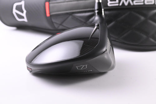 Ladies Wilson DYNAPWR Max+ Driver / 10.5 Degree / Lite Flex UST Helium NCT 4