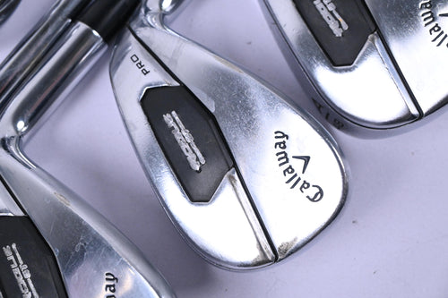 Callaway Rogue ST Pro Irons / 5-PW+GW / Regular Flex Elevate MPH 95 Shafts