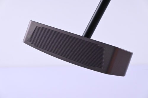 L.A.B. Golf DF3 Broomstick Putter / 42.5 Inch