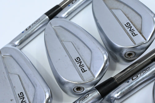 Ping G700 Irons / 7-PW+UW+SW / Blue Dot / Regular Flex UST Recoil ES 780 Shafts