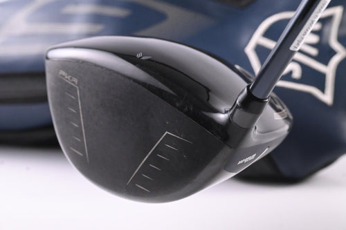 Wilson D9 Driver / 10.5 Degree / Stiff Flex UST LinQ PowerCore 6 Shaft