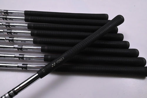 Yonex V-Mass 260 Irons / 3-PW+SW / Uniflex Yonex V-Mass Shafts