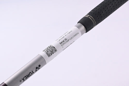 Ladies Yonex Cyberstar XC #4 Hybrid / 22 Degree / Ladies Flex Yonex HS 60 Shaft
