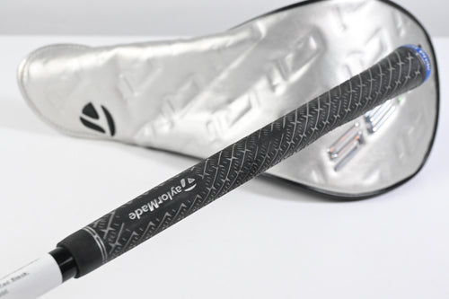 Taylormade Qi35 LS Driver / 9 Degree / X-Flex Kai'li White 70 Shaft