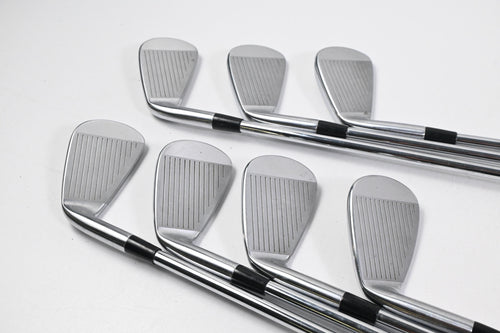 Mizuno Pro 245 Irons / 4-PW / Regular Flex Dynamic Gold Mid 100 R300 Shafts