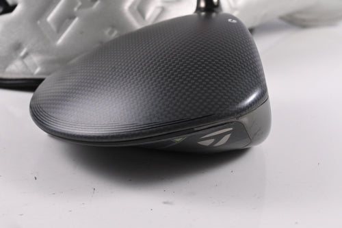Taylormade Qi35 Driver / 9 Degree / Regular Flex UST Mamiya V2 ProForce 6 Shaft
