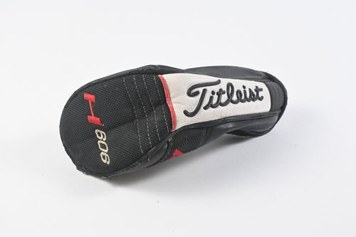 Titleist 909H #2 Hybrid / 17 Degree / Regular Flex Aldila Voodoo Shaft