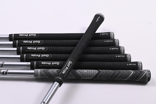 Callaway Apex CB 24 Irons / 4-PW / Stiff Flex Project X IO 110 Shafts