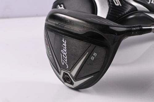 Titleist 915 D2 Driver / 9.5 Degree / Stiff Flex Diamana S+ Blue 60 Shaft
