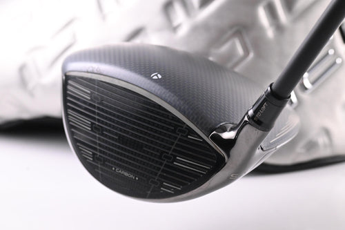 Taylormade Qi35 Max Lite Driver / 10.5 Degree / Regular Flex Vanquish 4 Shaft