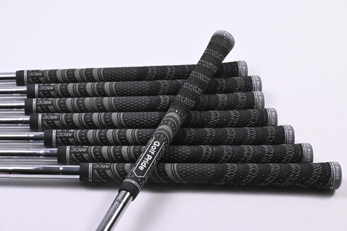 Mizuno Pro 245 Irons / 4-PW+GW / Regular Flex Dynamic Gold Mid 100 R300 Shafts