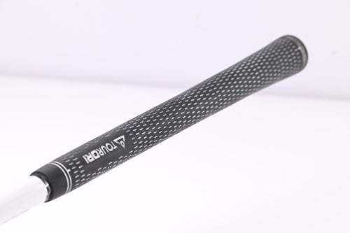 Honma TW747 Driver / 10.5 Degree / Regular Flex Homna Vizard 50 Shaft