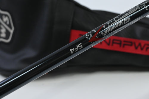 Left Hand Wilson DYNAPWR 2025 Max Driver / 10.5 Degree / Stiff Flex UST Shaft
