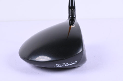 Titleist 913 D2 Driver / 10.5 Degree / Stiff Flex ProForce Gold 65 Shaft