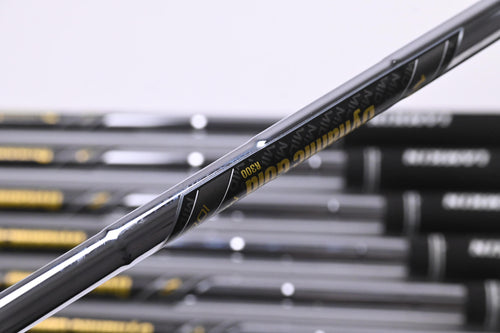 Mizuno JPX 923 Forged Irons / 4-PW / Regular Flex Dynamic Gold Mid 100 R300