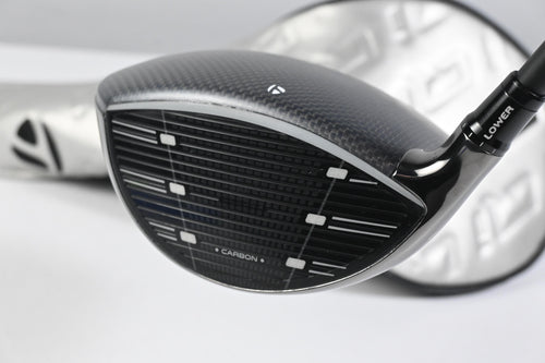 Taylormade Qi35 Driver / 9 Degree / Regular Flex Vanquish 5 Shaft