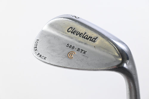 Cleveland 588 RTX Gap Wedge / 52 Degree / Wedge Flex Dynamic Gold Shaft