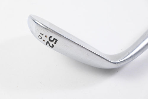 Cleveland 588 RTX Gap Wedge / 52 Degree / Wedge Flex Dynamic Gold Shaft