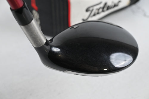 Titleist 909 F2 #3 Wood / 15.5 Degree / Regular Flex Matrix Ozik XCon-5 Shaft