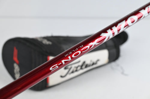Titleist 909 F2 #3 Wood / 15.5 Degree / Regular Flex Matrix Ozik XCon-5 Shaft