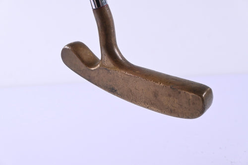 Acushnet Bullseye Putter / 35 Inch