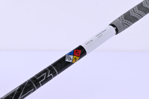 Titleist GT3 Driver / 8 Degree / Stiff Flex HZRDUS Gen5 Black 60 Shaft