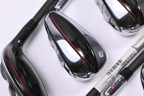 Cobra T-Rail 2023 Irons / 5H+6-PW+SW / Regular Flex Cobra Ultralite 50 Shafts