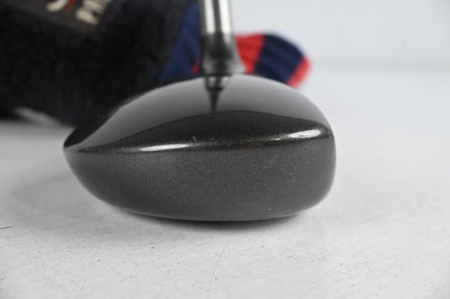 Titleist 975 F #3 Wood / 16.5 Degree / Regular Flex Dynamic Gold R300 Shaft