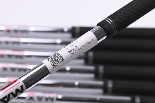 Taylormade Qi Max Irons / 5-PW+SW / Stiff Flex KBS MAX MT 85 Shafts