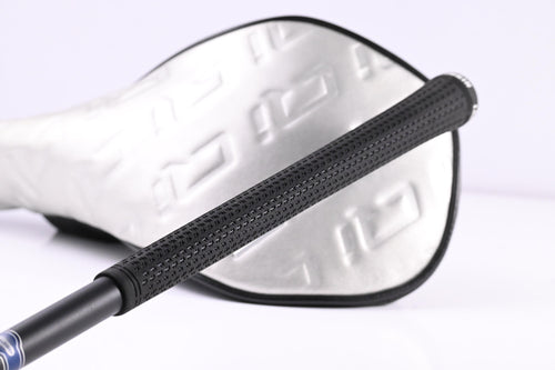 Taylormade Qi35 Driver / 9 Degree / Regular Flex Vanquish Blue 5 Shaft
