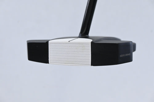 Odyssey Square 2 Square Tri-Hot Max 1/2 Ball Putter / 33 Inch