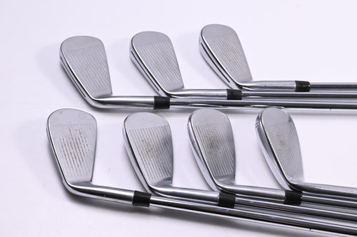 Taylormade P790 2019 Irons / 4-PW / Stiff Flex N.S.Pro Modus³ Tour 105 Shafts