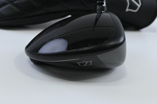 Wilson DYNAPWR 2025 Carbon Driver / 9 Degree / Stiff Flex Fujikura Ventus Blue 6