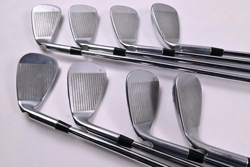 Ping G425 Irons / 5-PW+GW+SW / Blue Dot / Regular Flex Ping AWT 2.0 Shafts
