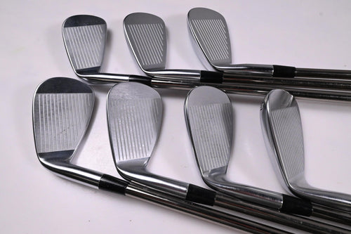 Cobra Forged Tec X 2022 Irons / 5-PW+GW / Regular Flex UST Recoil ESX 460 Shafts